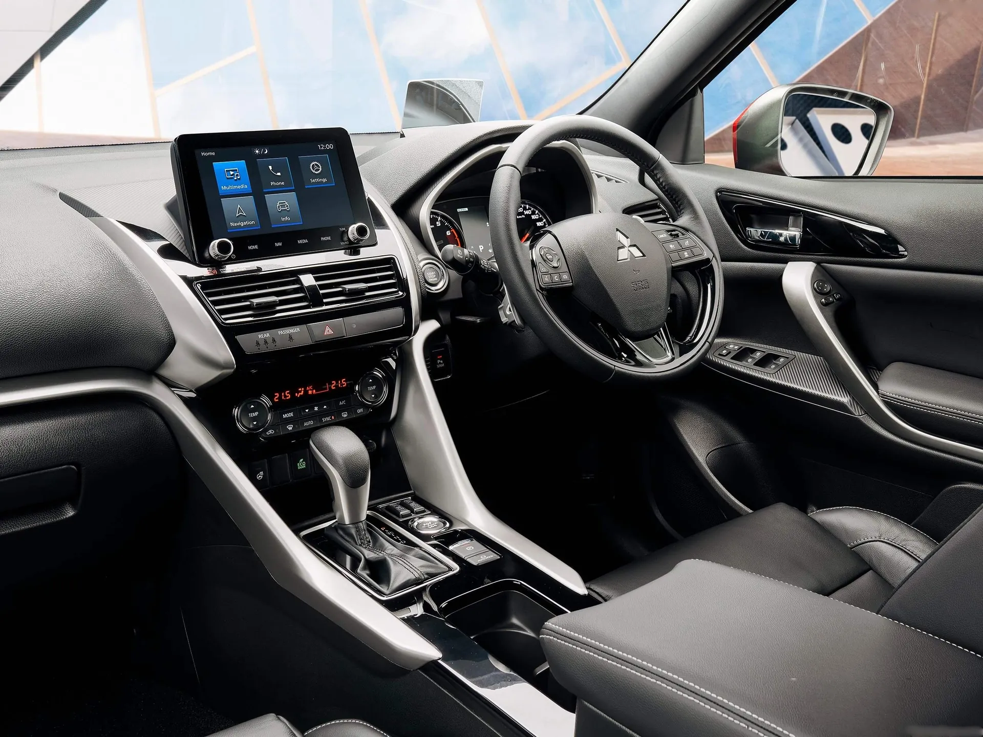 Mitsubishi Eclipse Cross (2022) – interiér
