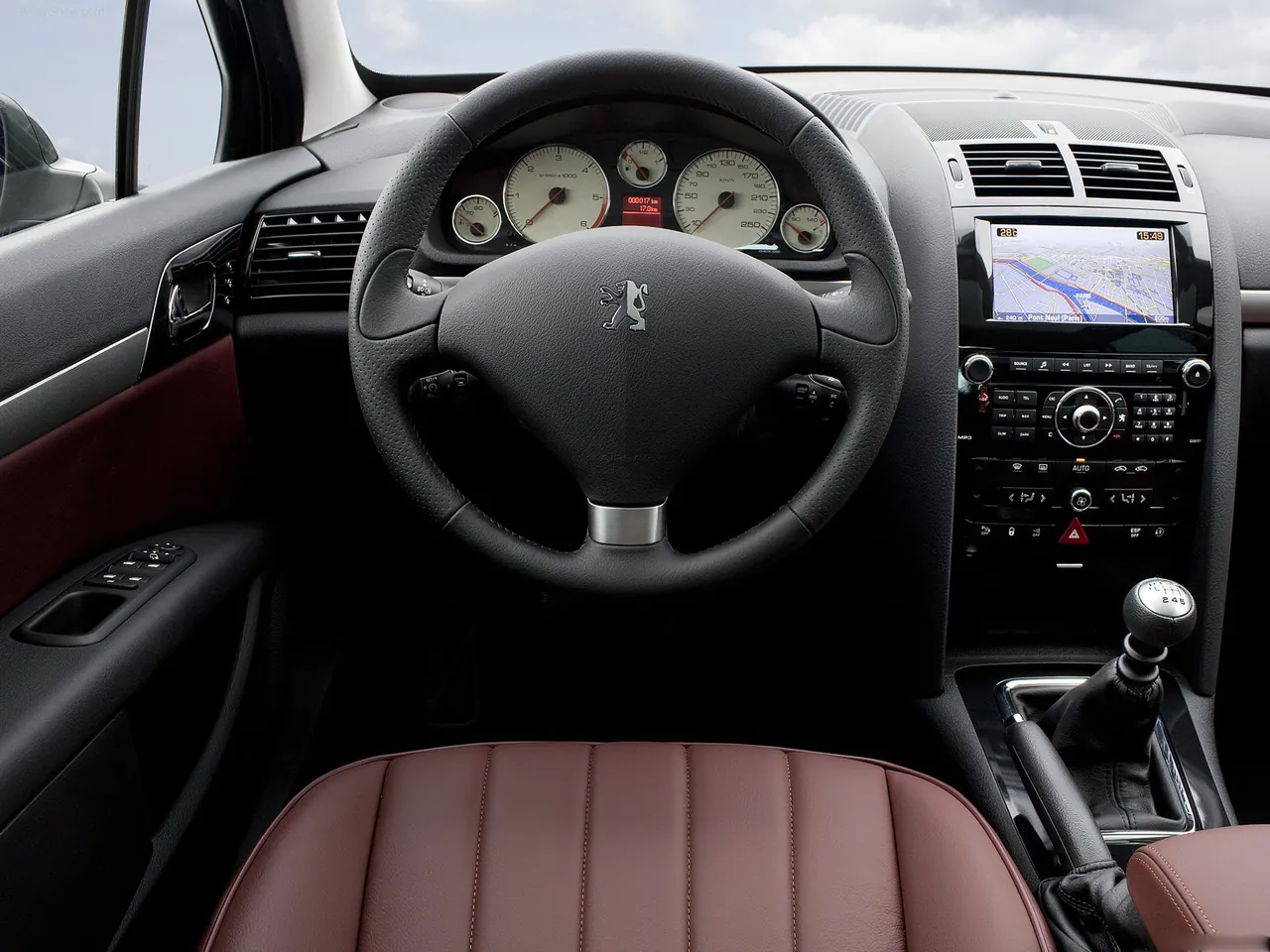Peugeot 407 SW (2009) – interiér