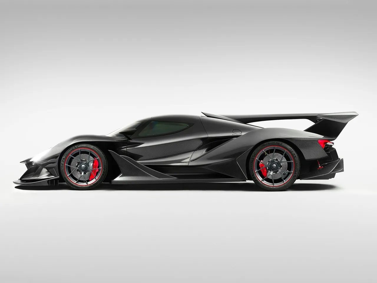Gumpert Apollo Intensa Emozione (2019) – boční profil