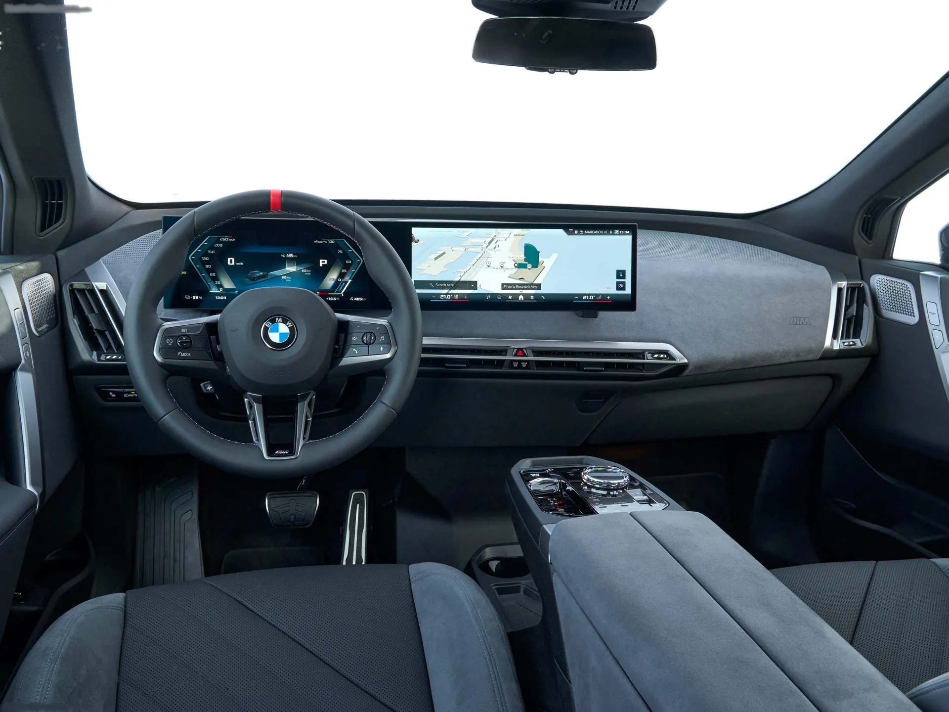 BMW iX M70 (2026) – interiér