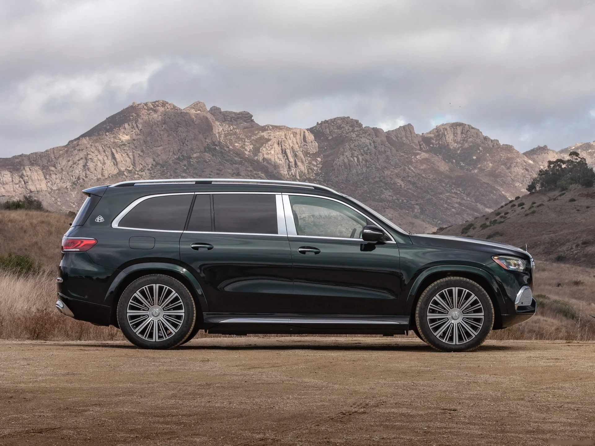 Mercedes-Benz GLS 600 Maybach (2021) – boční profil