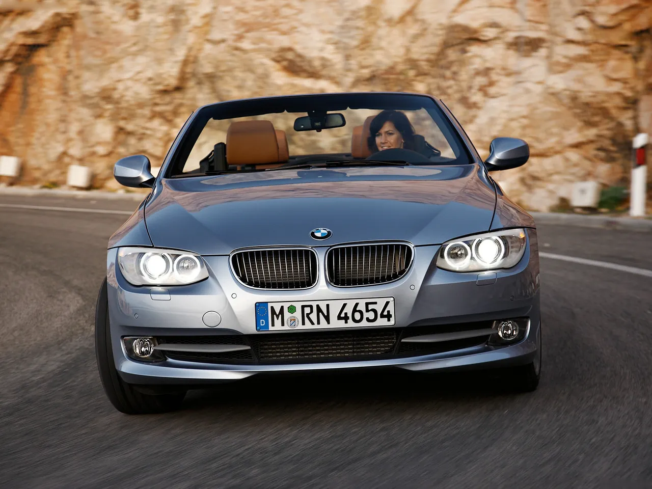 BMW 3-Series Convertible (2011) – zepředu