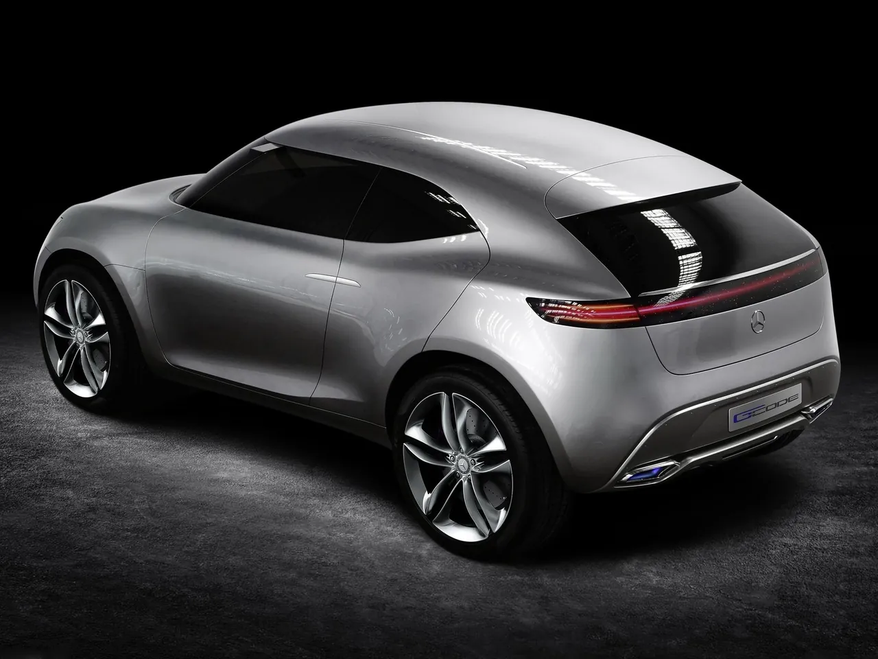 Mercedes-Benz Vision G-Code Concept (2014) – zadní tříčtvrteční pohled