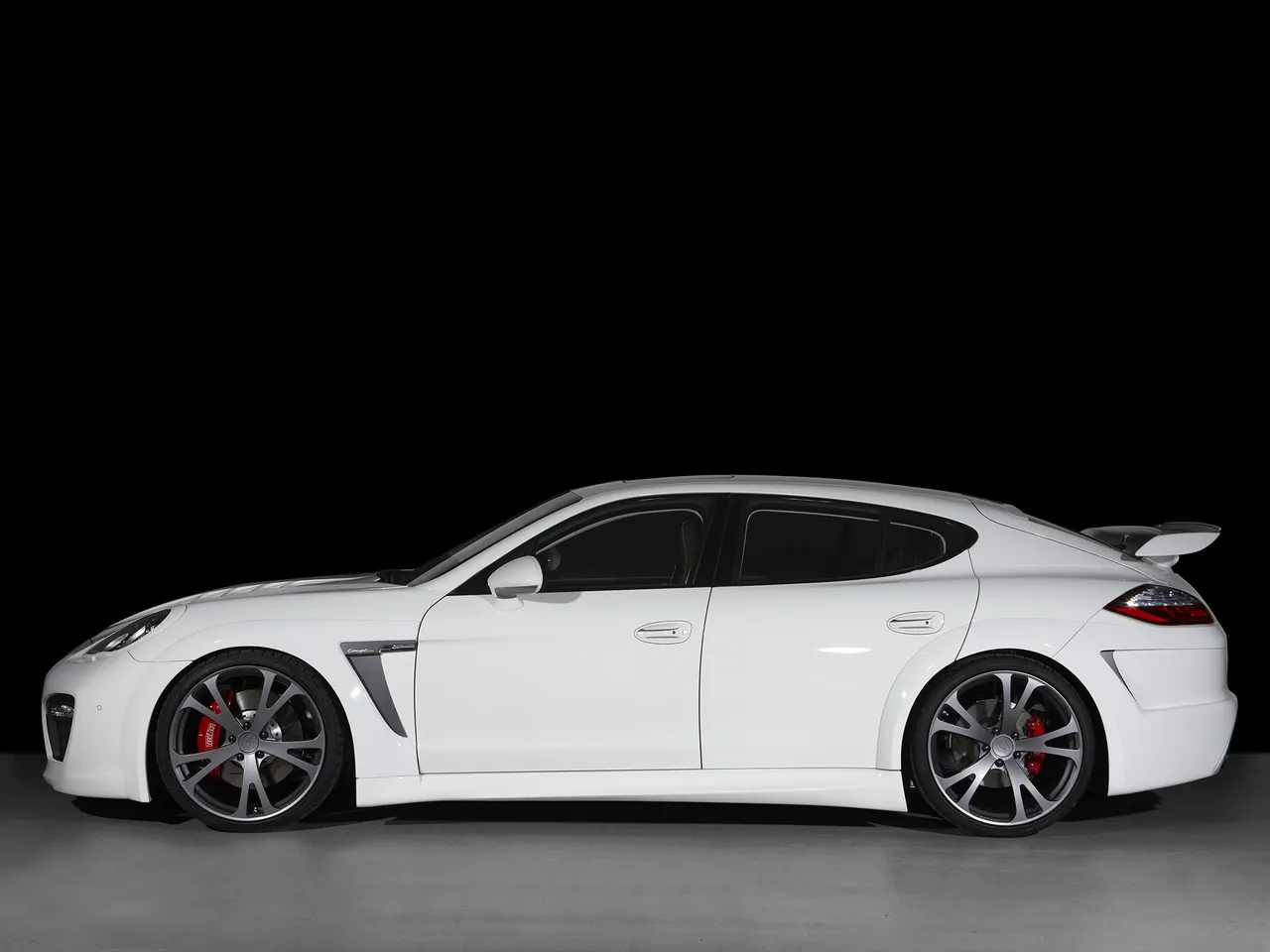 TechArt Concept One (2010) – boční profil