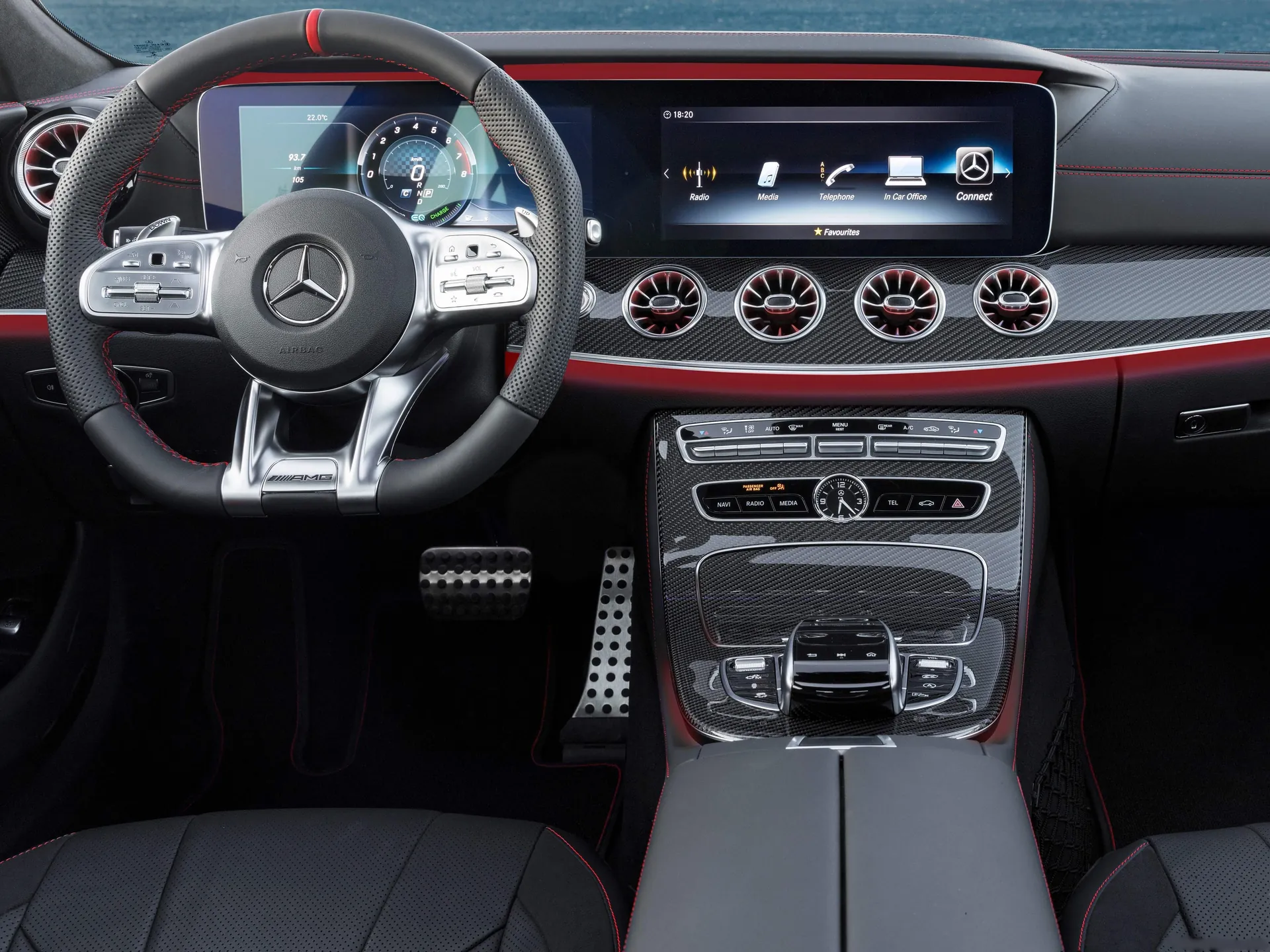 Mercedes-Benz CLS53 AMG (2019) – interiér