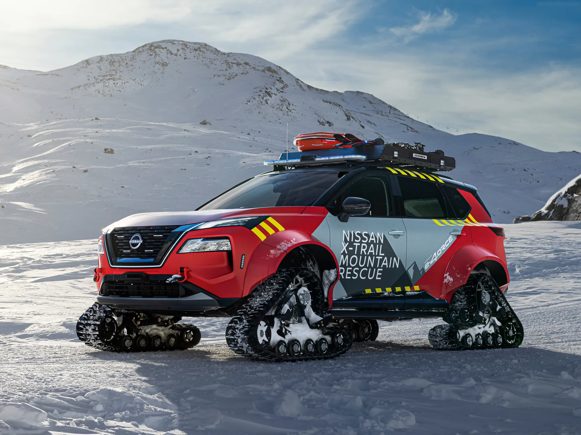 Nissan X-Trail Mountain Rescue Concept (2024)