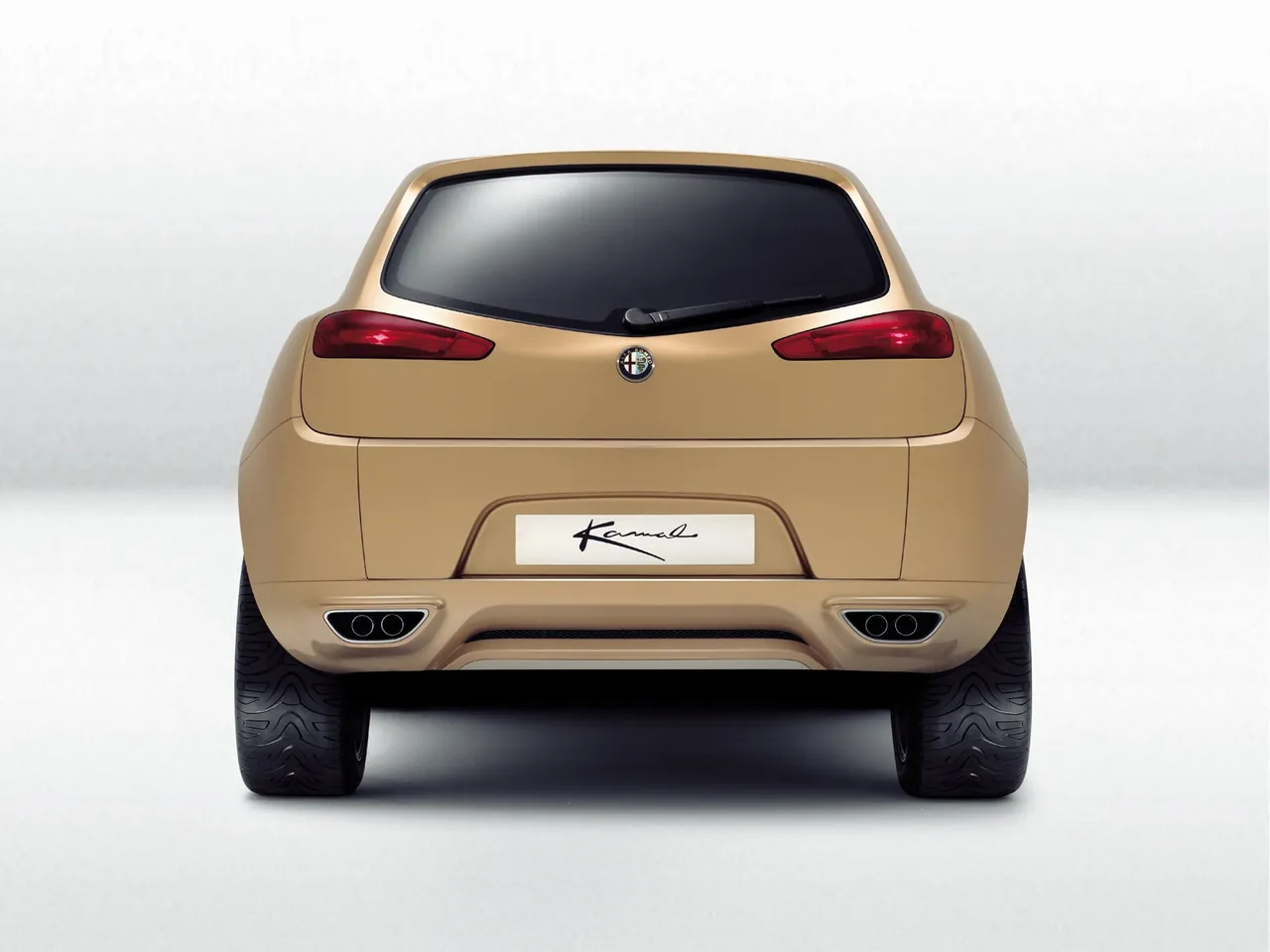 Alfa Romeo Kamal Concept (2003) – zezadu