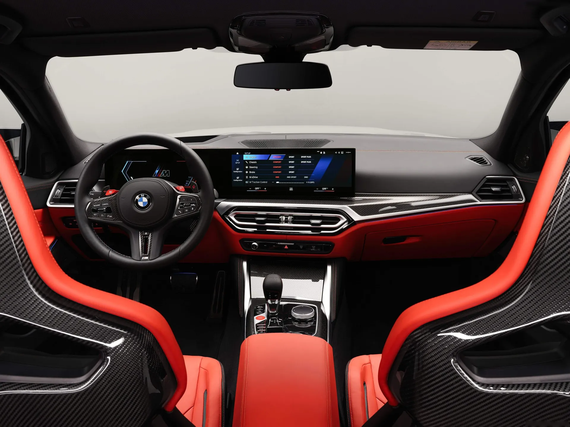 BMW M3 Touring (2023) – interiér