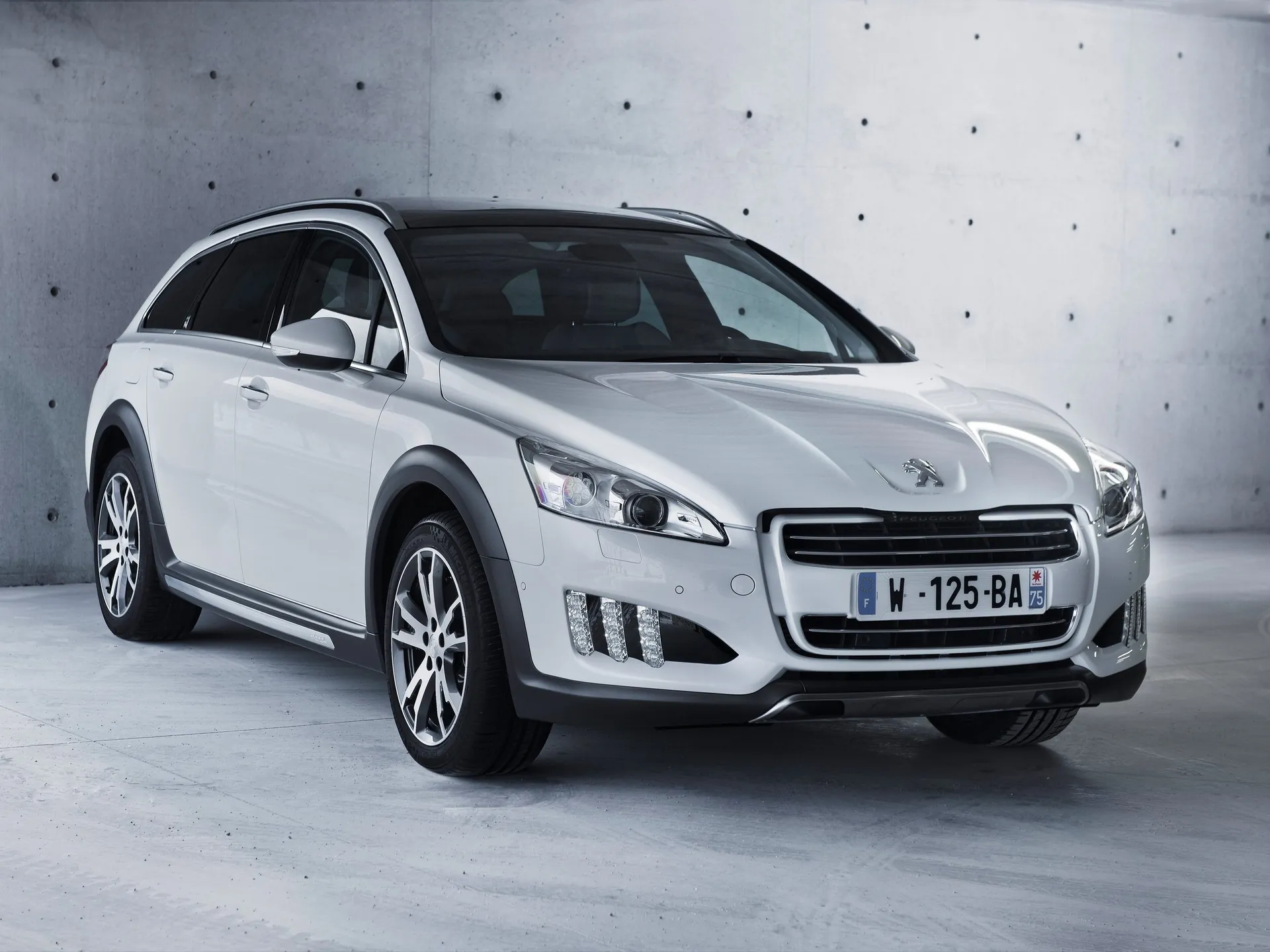 Peugeot 508 RXH (2013)