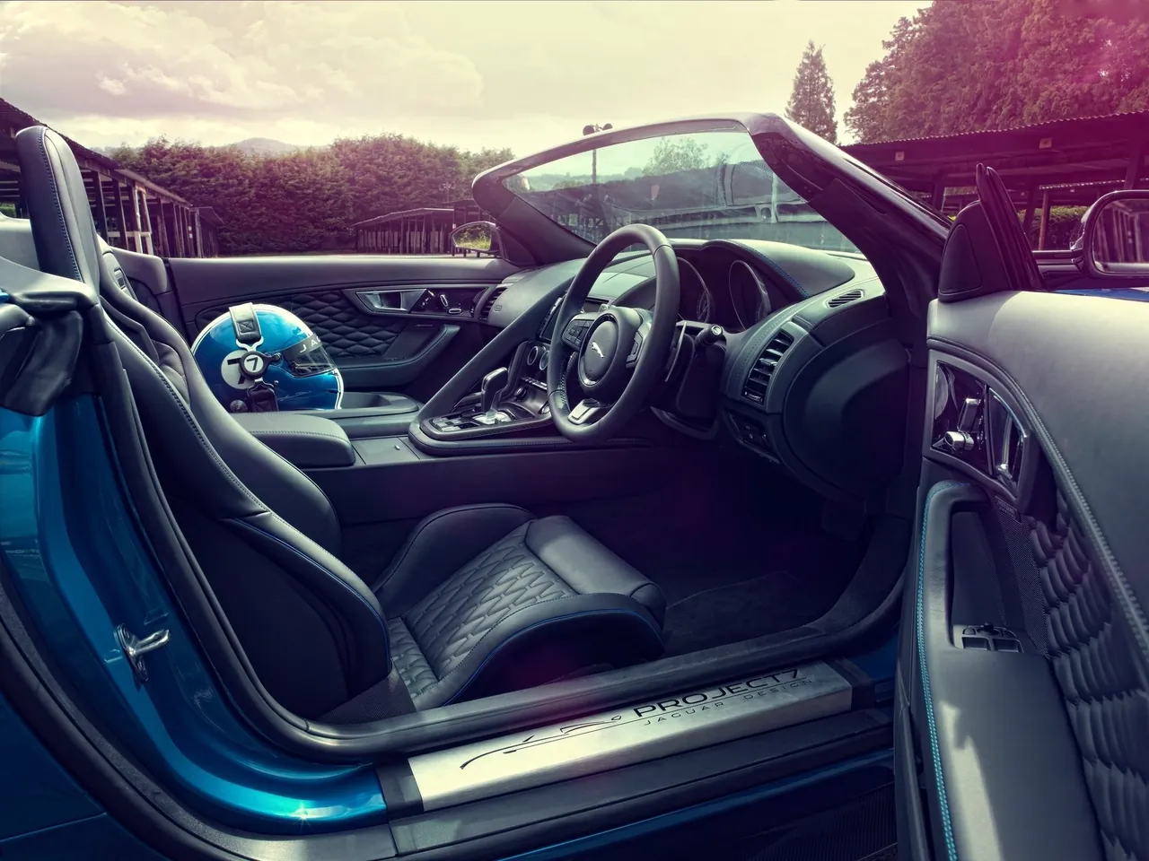 Jaguar Project 7 Concept (2013) – interiér