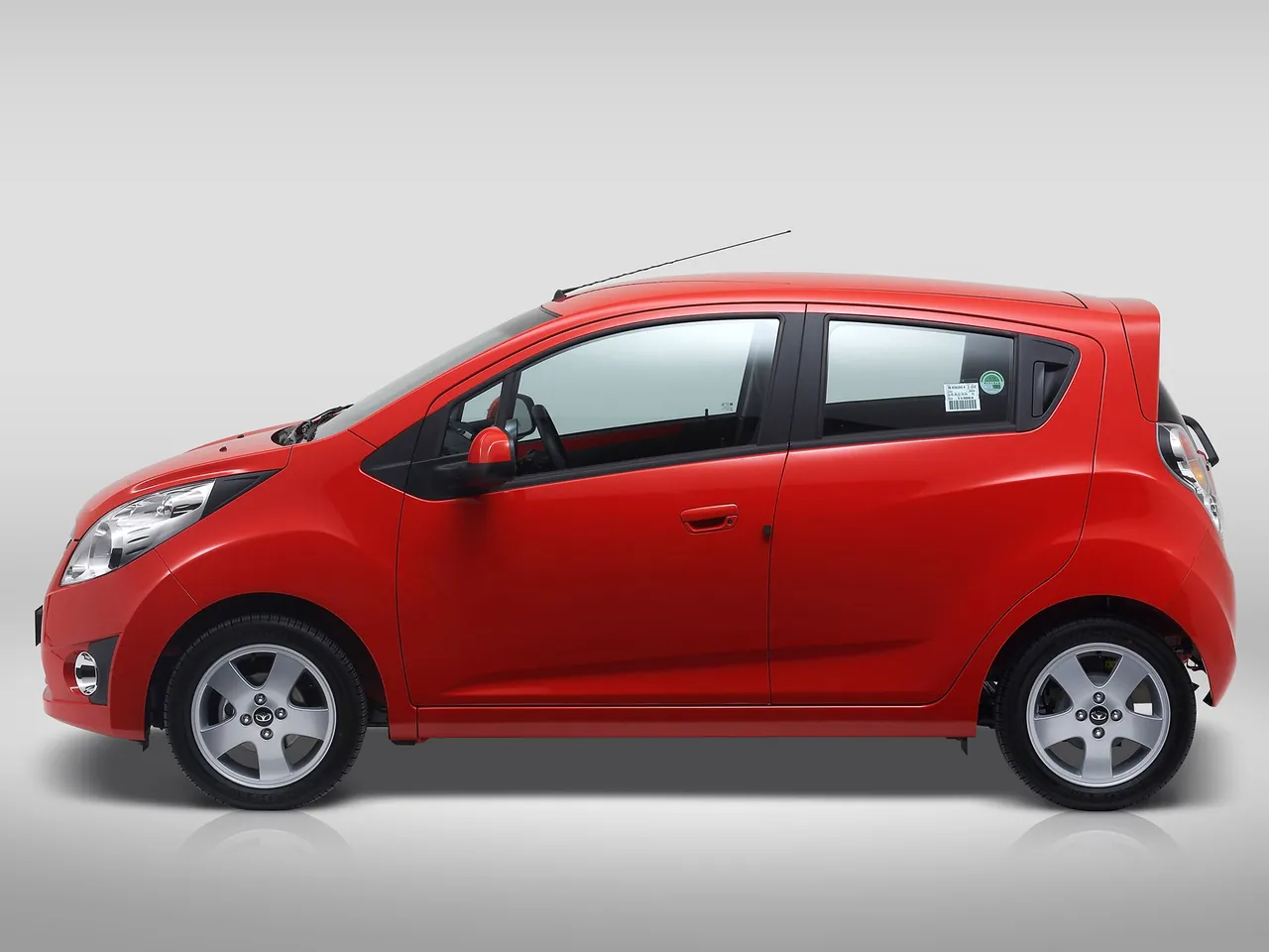 Daewoo Matiz Creative (2010) – boční profil