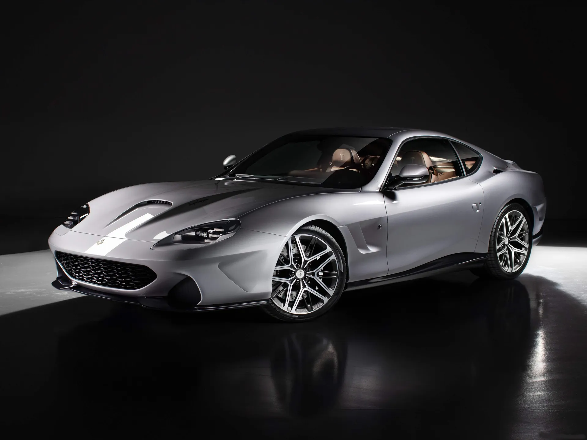 Touring Superleggera Veloce12 (2025)