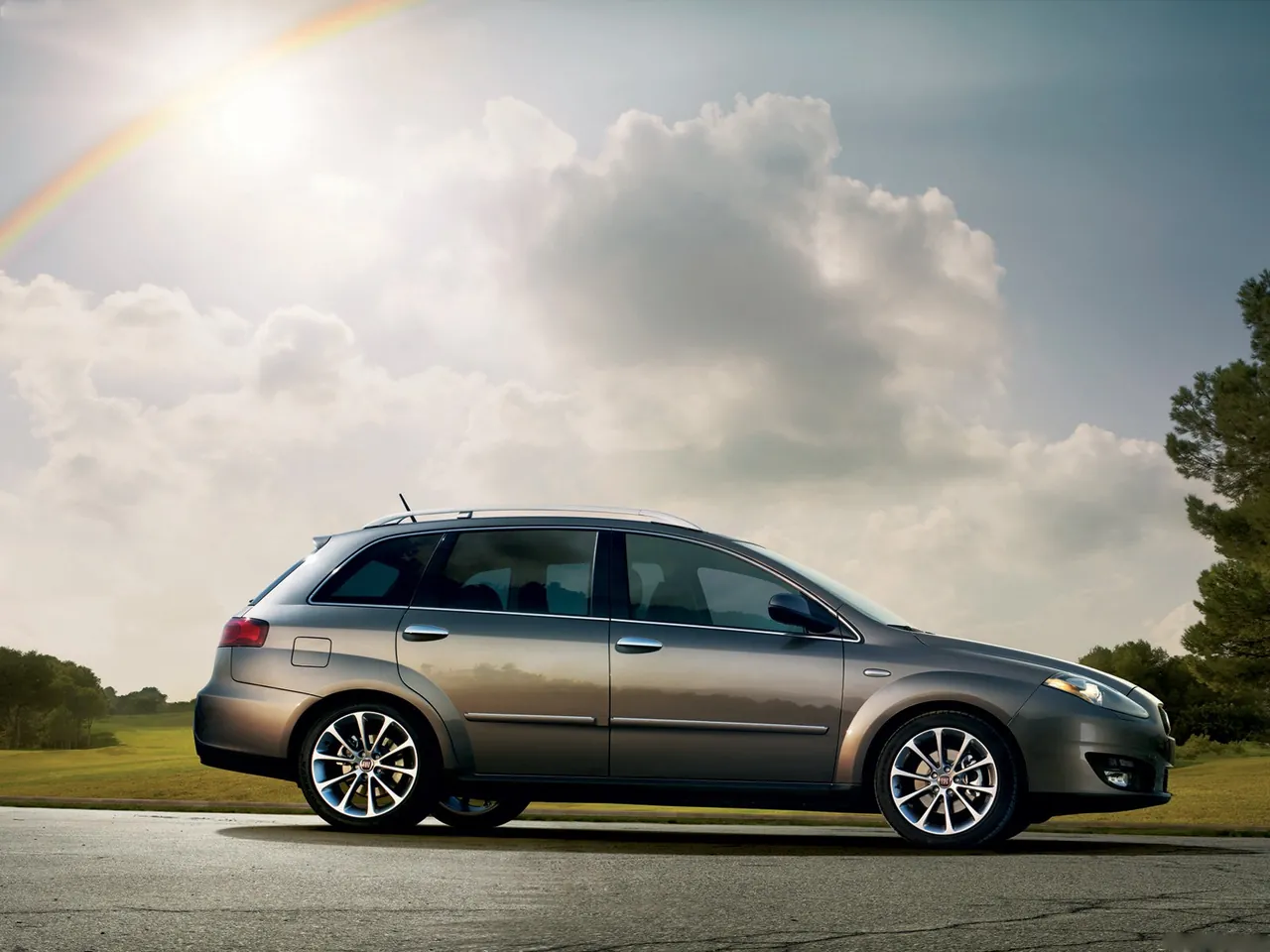 Fiat Croma (2008) – boční profil