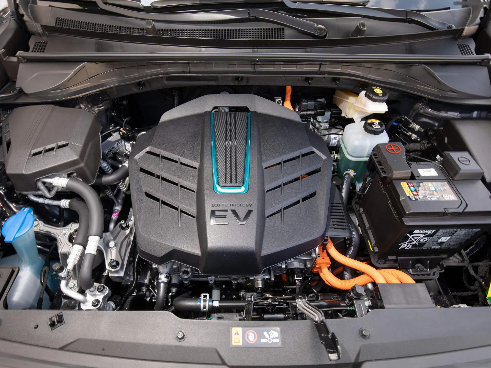 Kia e-Niro (2019) – motorový prostor