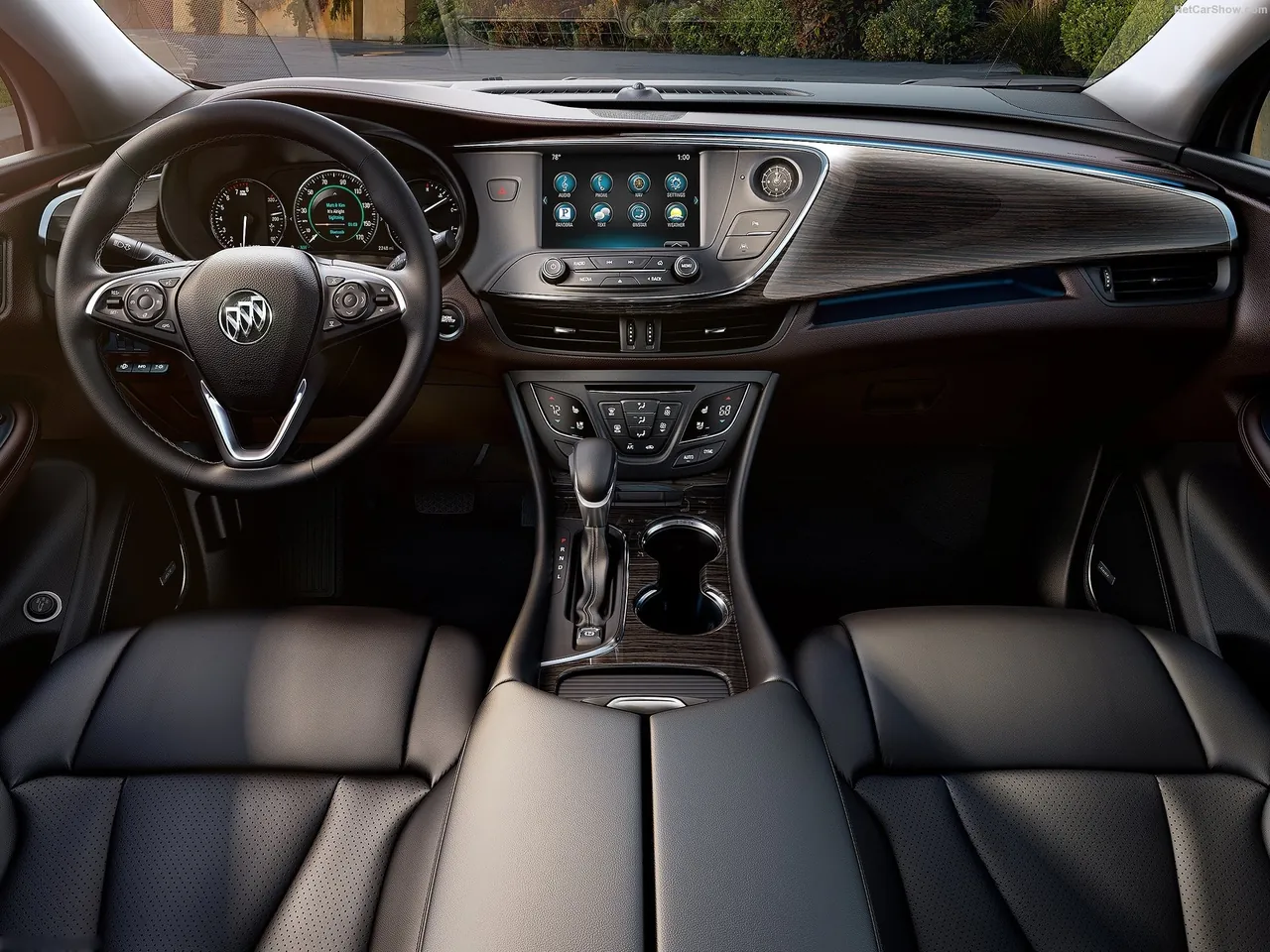 Buick Envision (2016) – interiér
