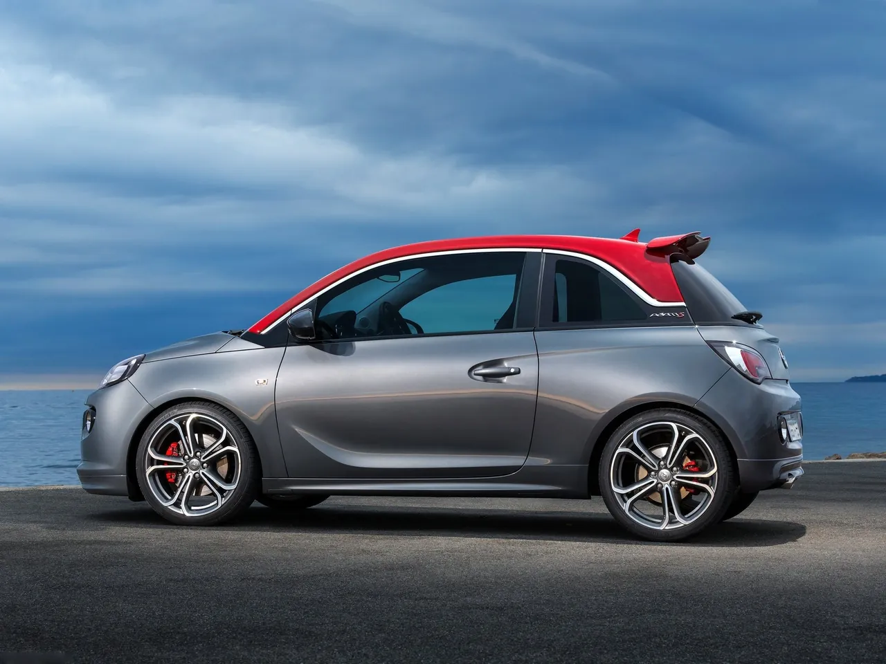 Opel Adam S (2015) – boční profil