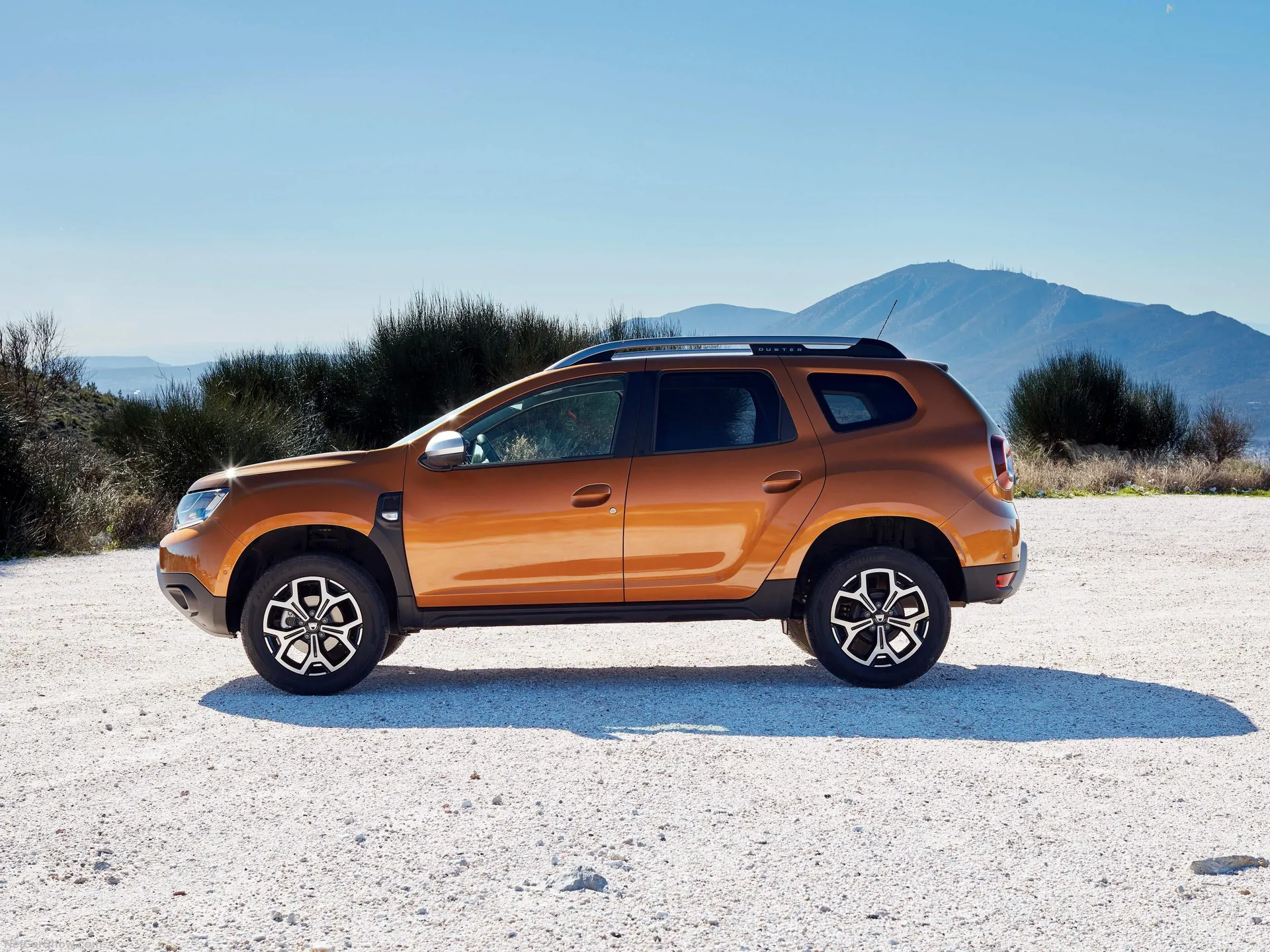 Dacia Duster (2018) – boční profil