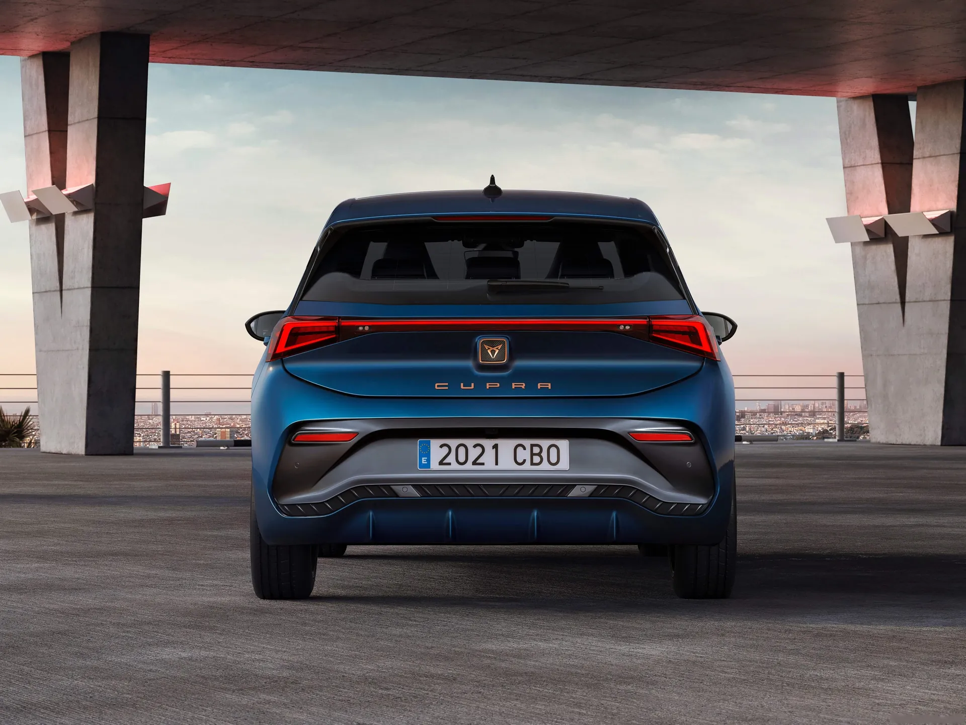 Cupra Born (2022) – zezadu