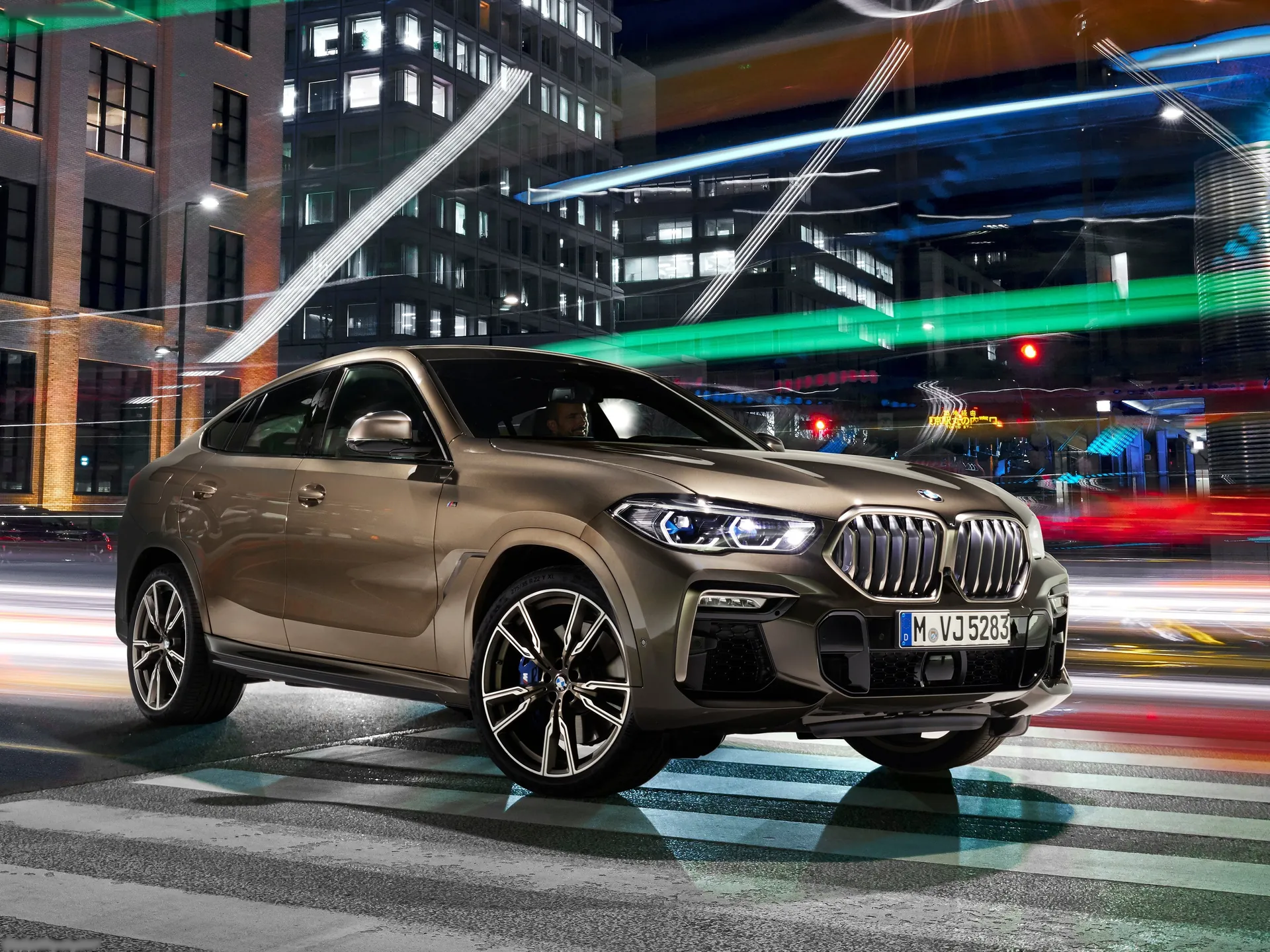 BMW X6 M50i (2020)