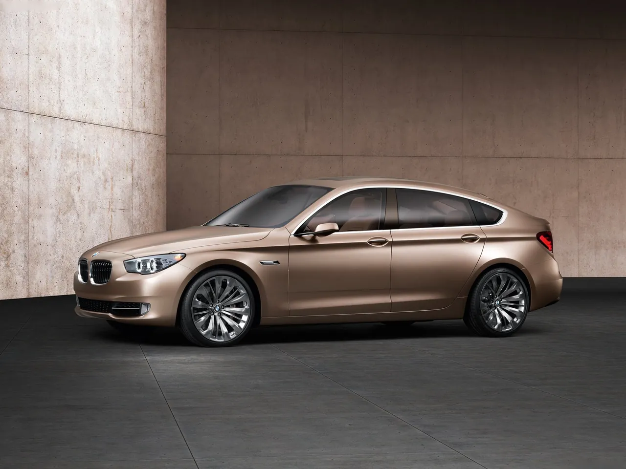 BMW 5-Series Gran Turismo Concept (2009)