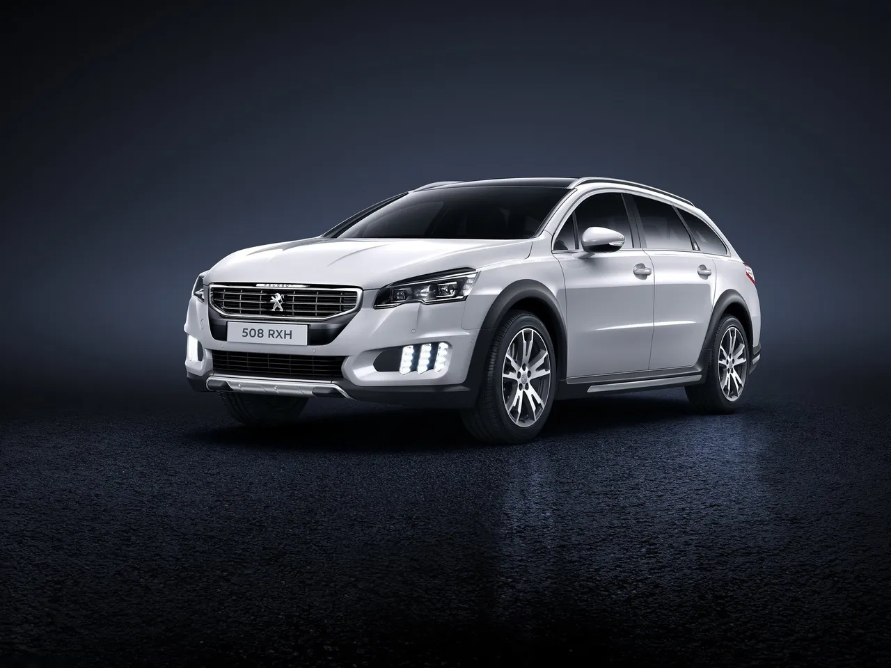 Peugeot 508 RXH (2015)