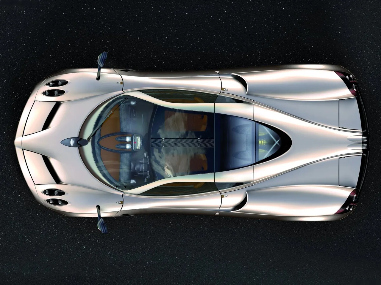 Pagani Huayra (2012) – pohled shora