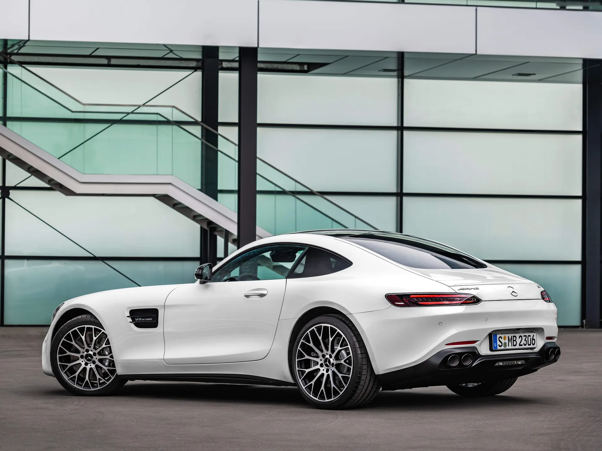 Mercedes-Benz AMG GT (2020) - Rear Three-Quarter