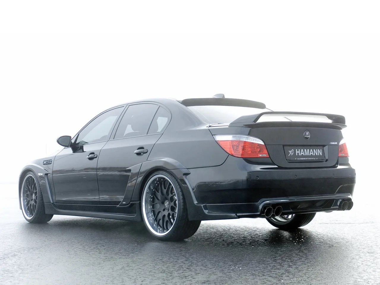 Hamann BMW M5 Widebody Race Edition (2006) – zadní tříčtvrteční pohled