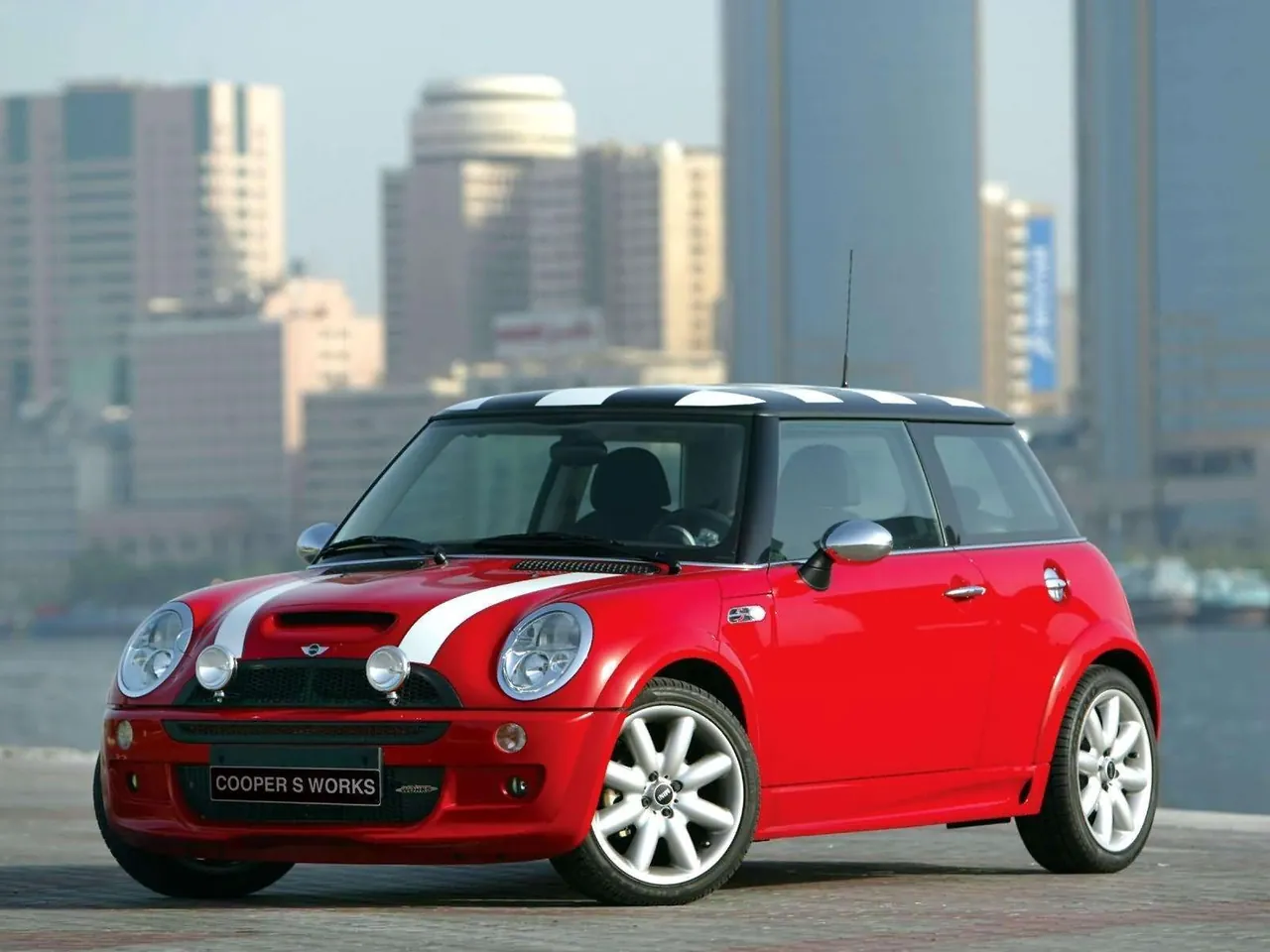 Mini Cooper S John Cooper Works (2003)