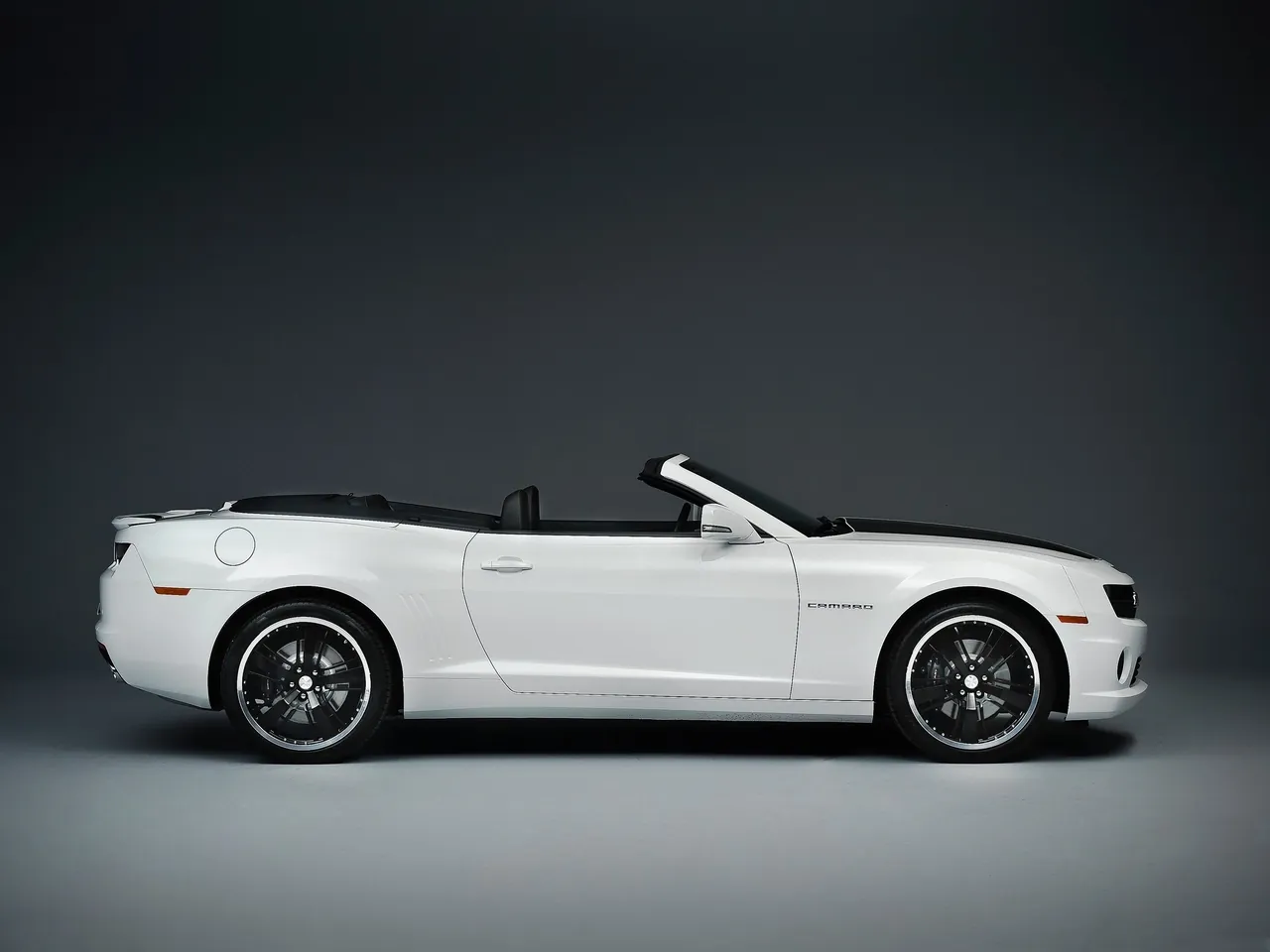 Chevrolet Camaro Convertible [EU] (2012) – boční profil