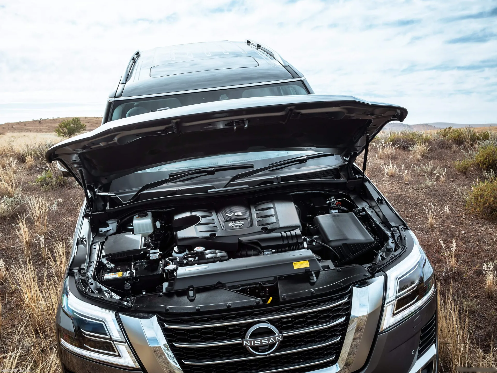 Nissan Patrol [AU] (2022) - Engine Bay