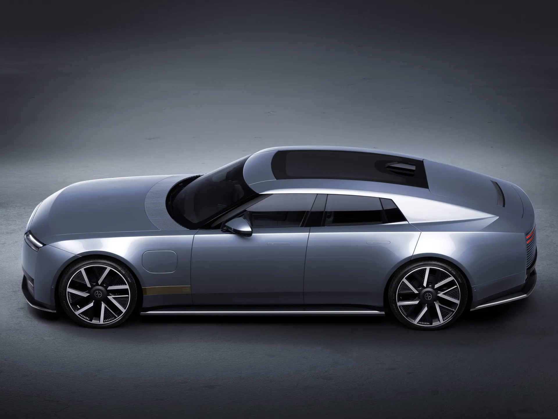 Jaguar Type 01 (2028) – boční profil