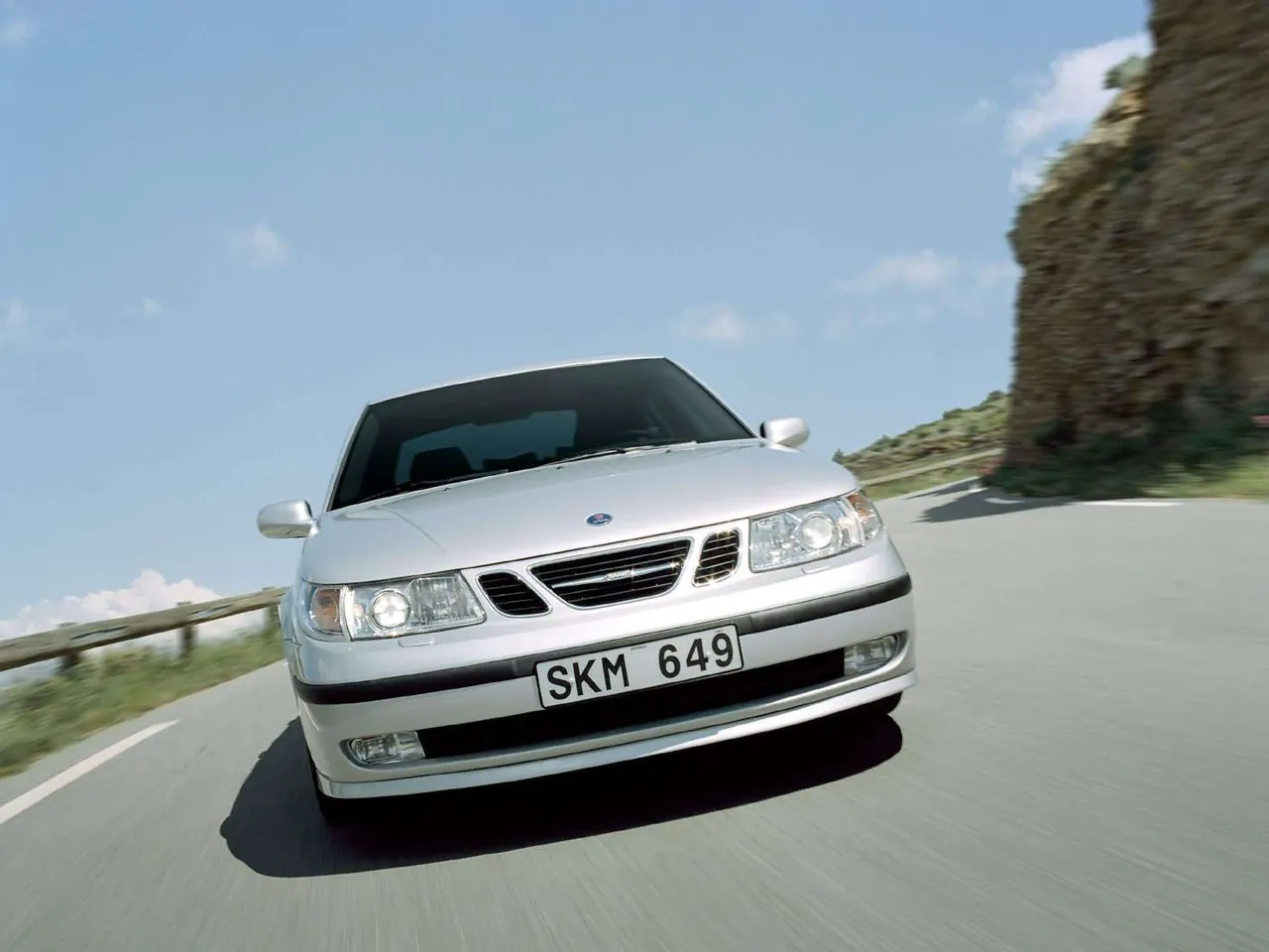 Saab 95 Aero Sedan (2003) – zepředu