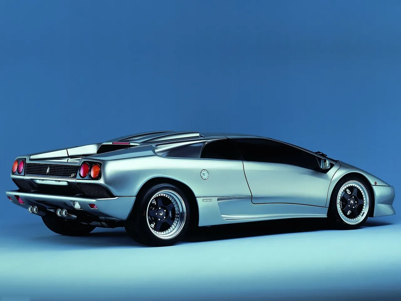 Lamborghini Diablo SV (1996) – zadní tříčtvrteční pohled