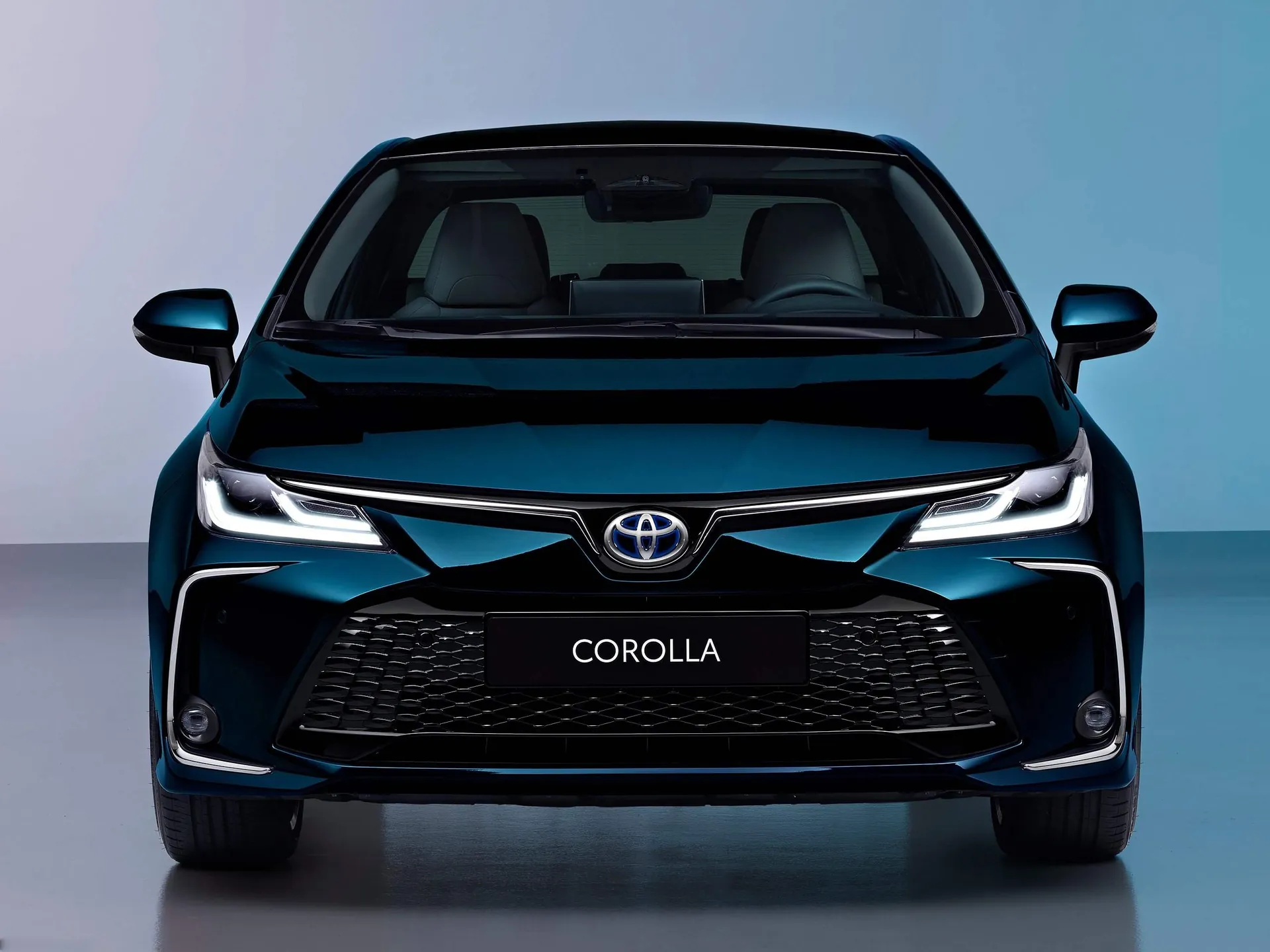 Toyota Corolla Sedan [EU] (2023) - Front