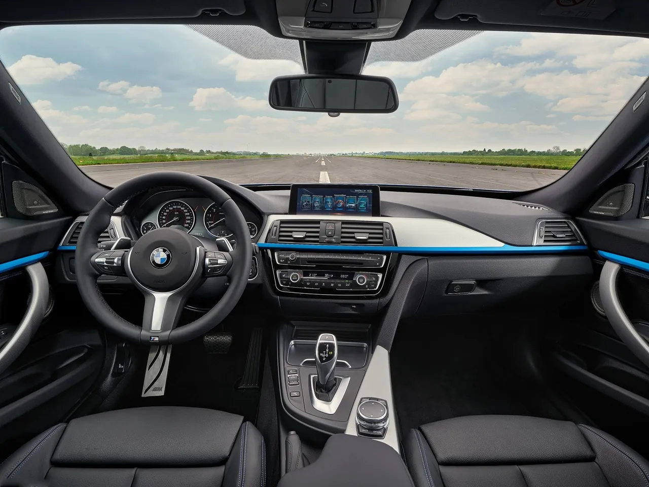 BMW 3-Series Gran Turismo (2017) – interiér