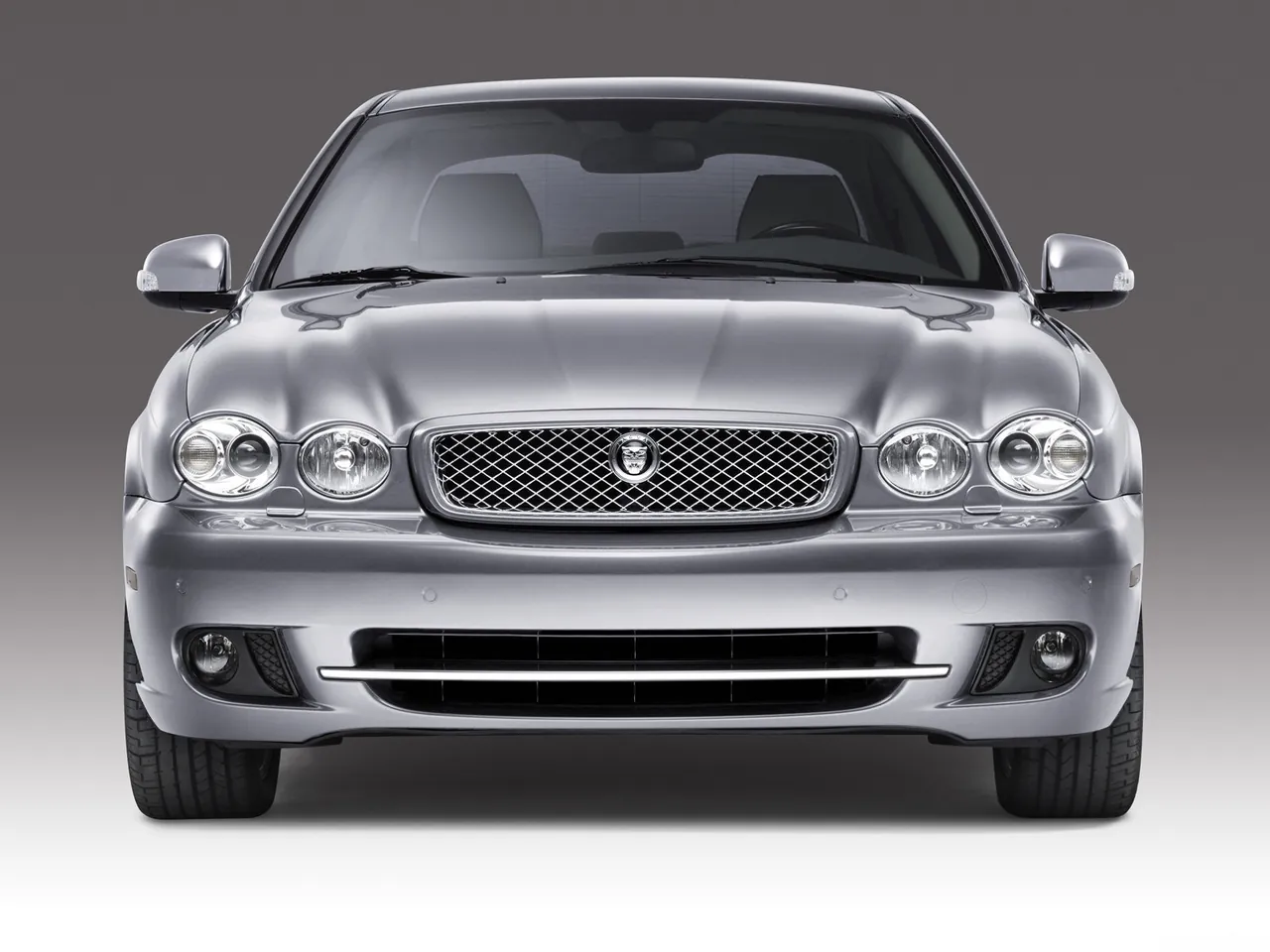 Jaguar X-Type (2008) – zepředu
