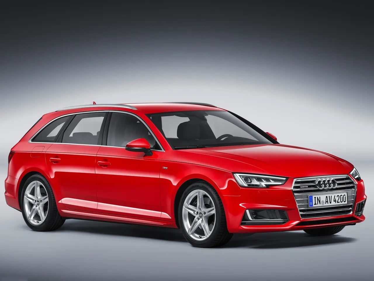 Audi A4 Avant (2016)