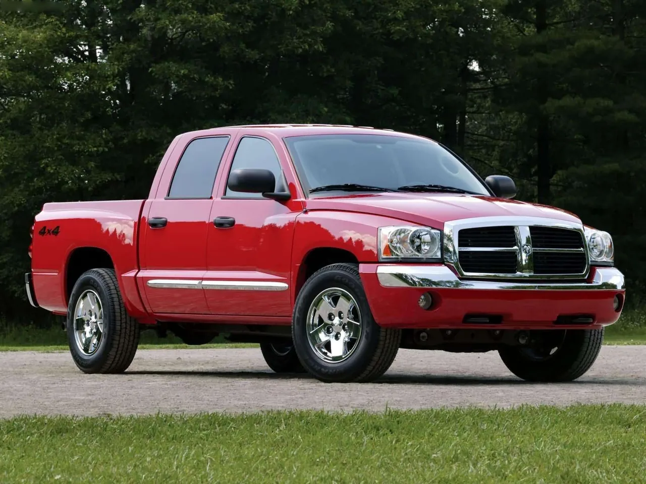 Dodge Dakota Quad Cab (2005)