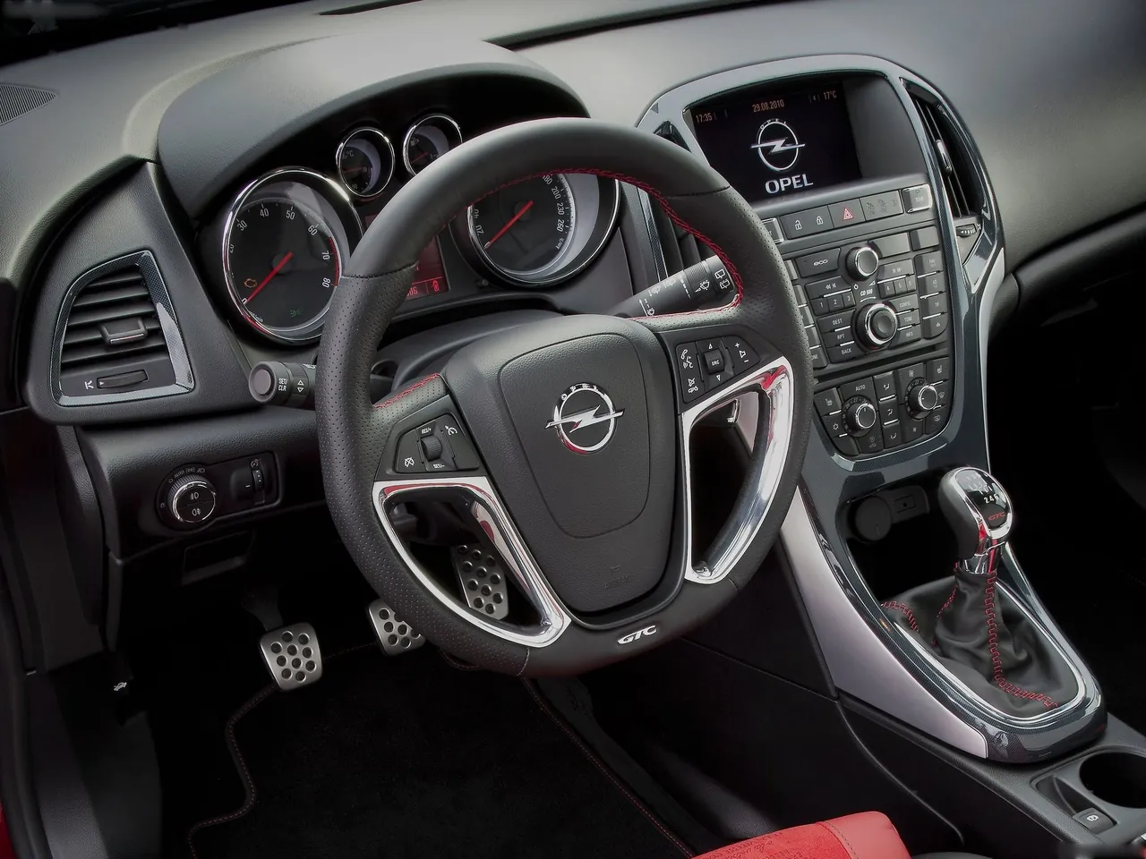 Opel GTC Paris Concept (2010) – interiér