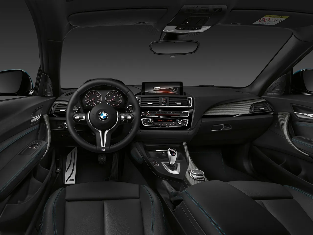 BMW M2 Coupe (2016) – interiér