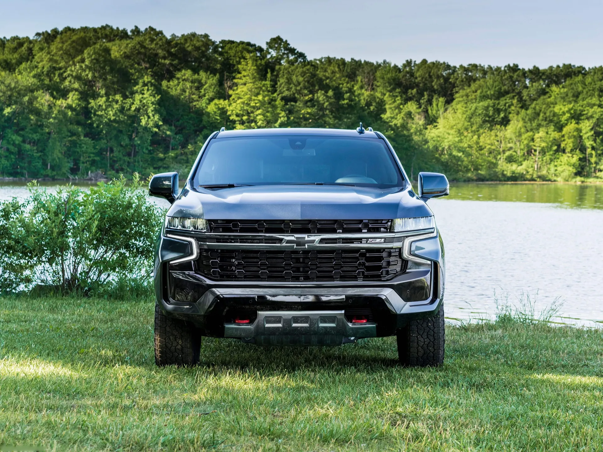 Chevrolet Suburban (2021) – zepředu