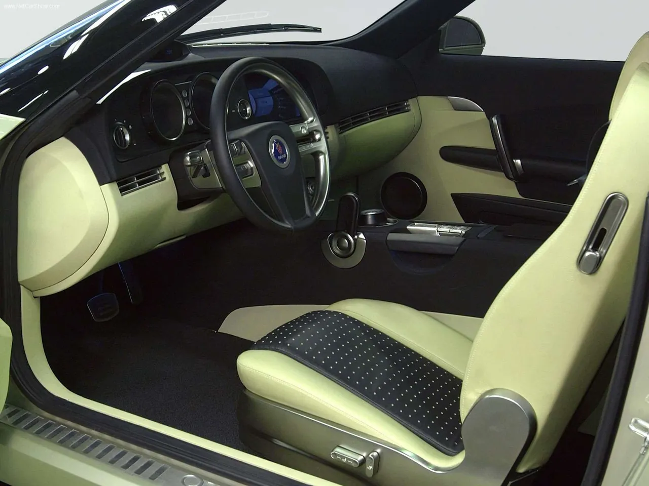Saab 9-3X Concept Car (2002) – interiér