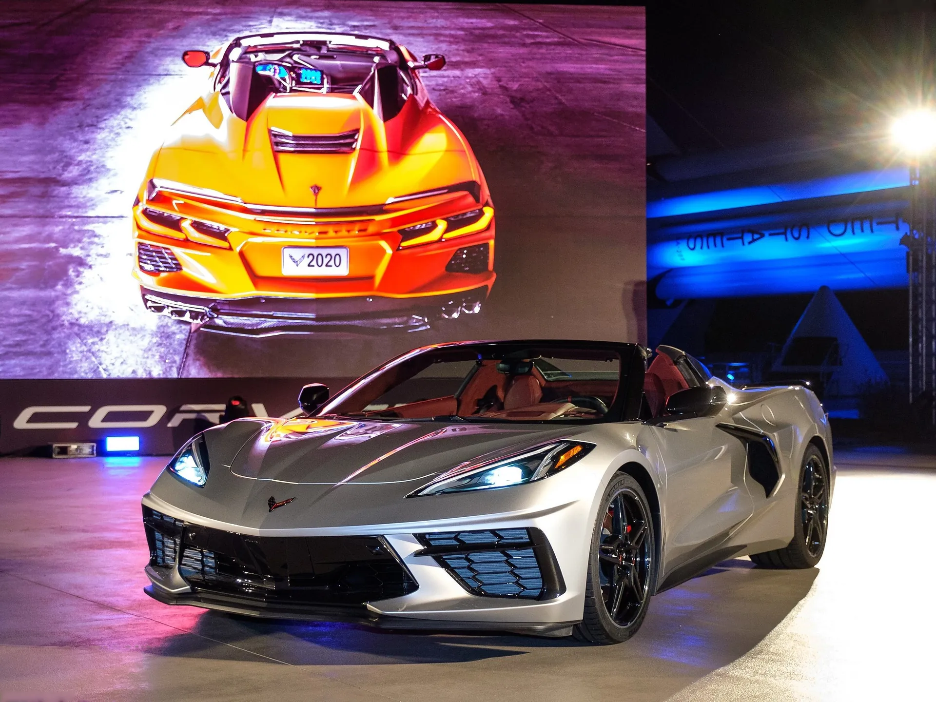 Chevrolet Corvette C8 Stingray Convertible (2020)