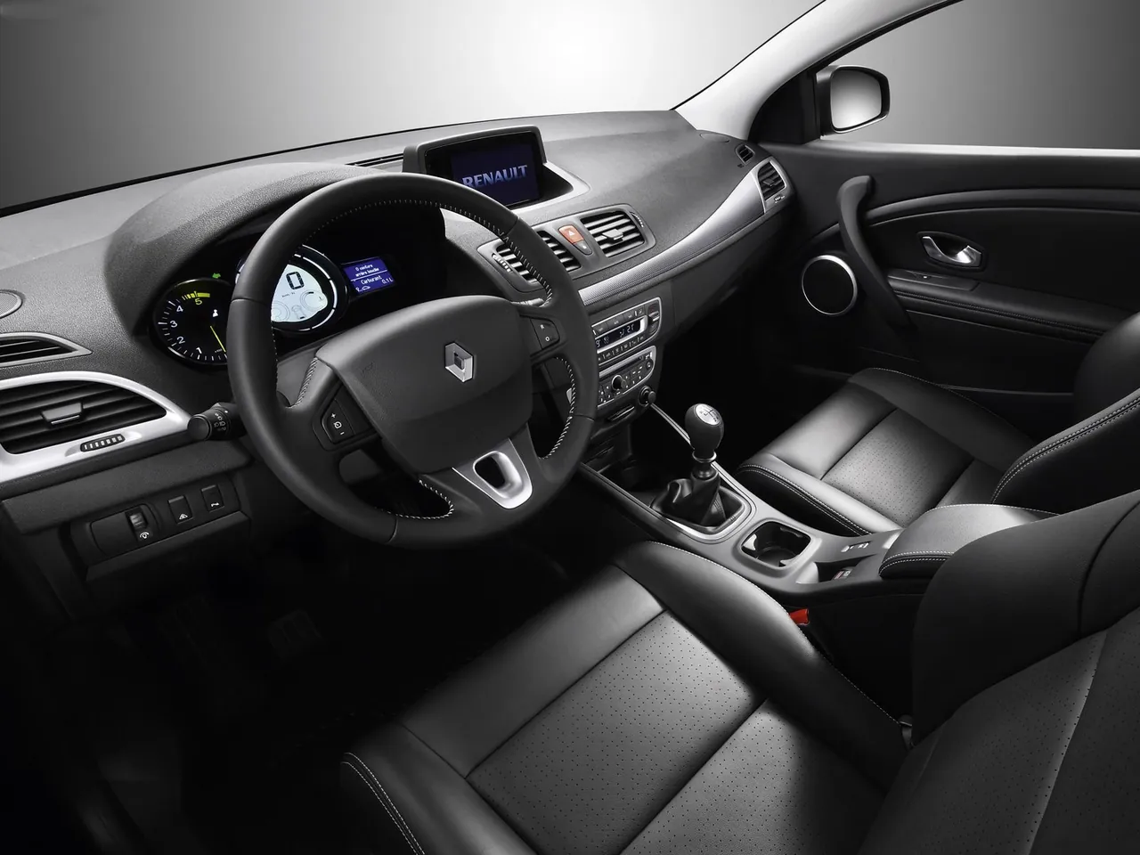 Renault Megane Coupe (2009) – interiér