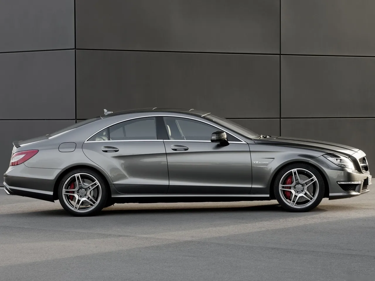 Mercedes-Benz CLS63 AMG (2012) - Side Profile