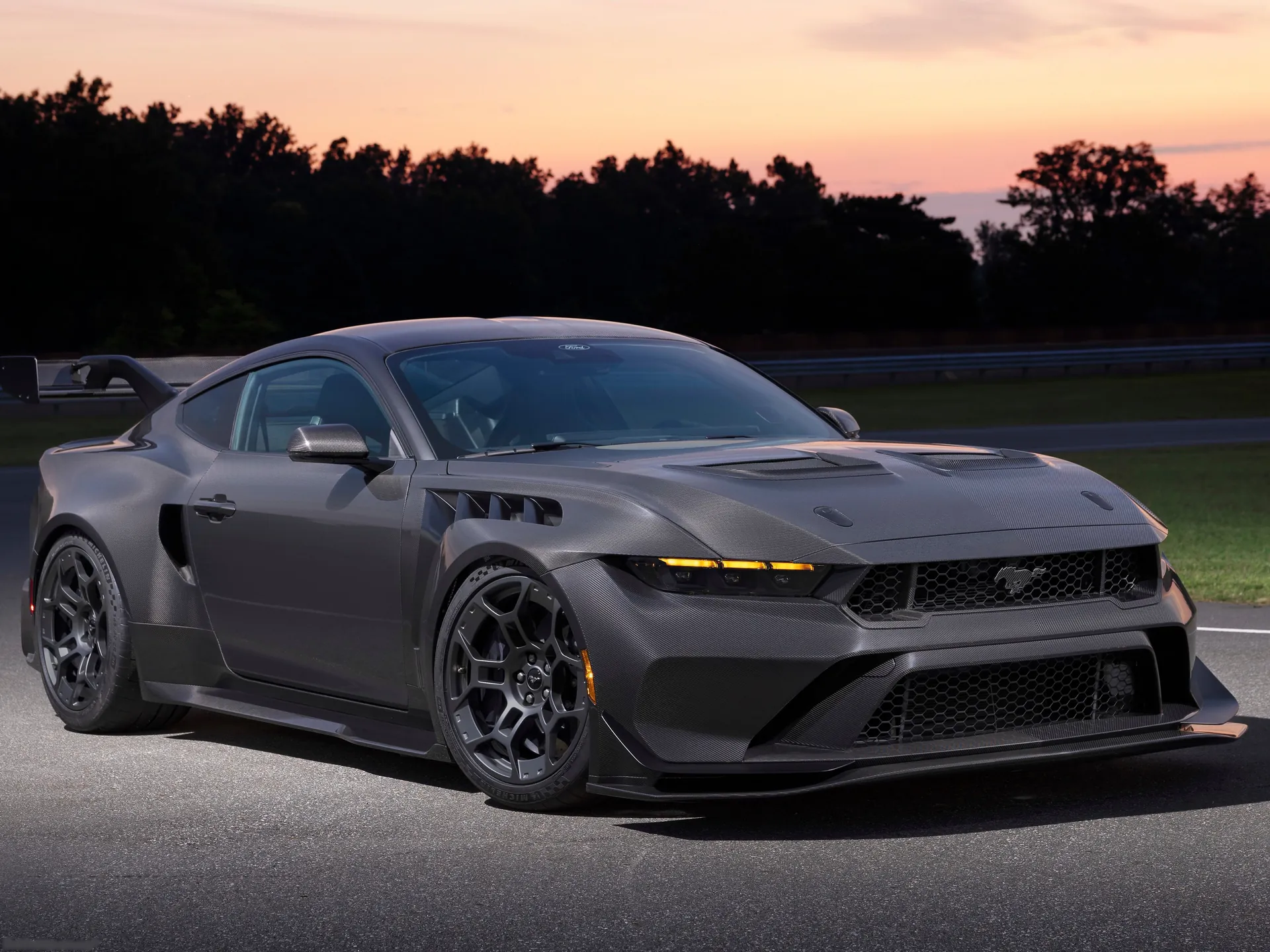 Ford Mustang GTD Liquid Carbon (2026)