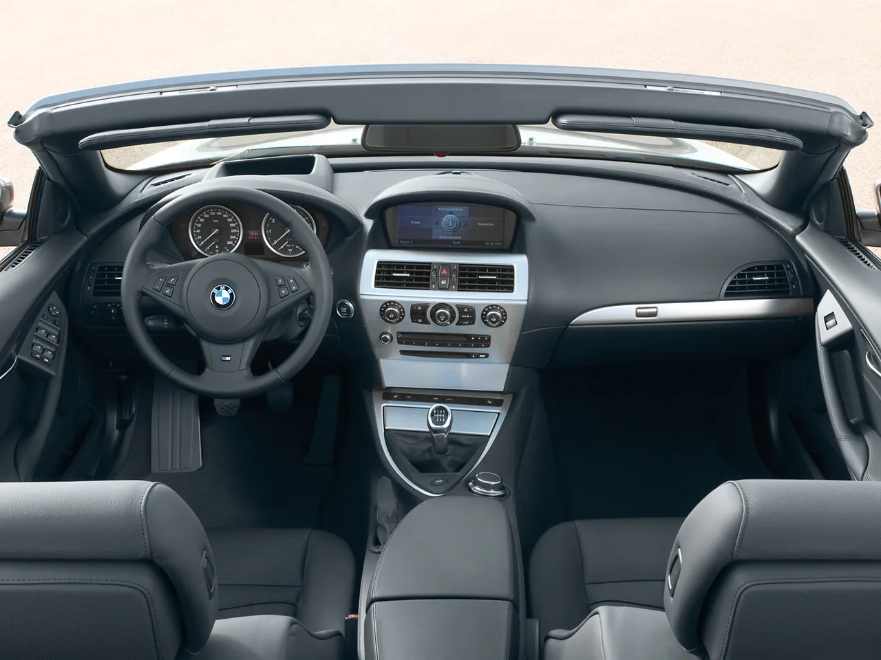 BMW 650i Convertible (2008) – interiér