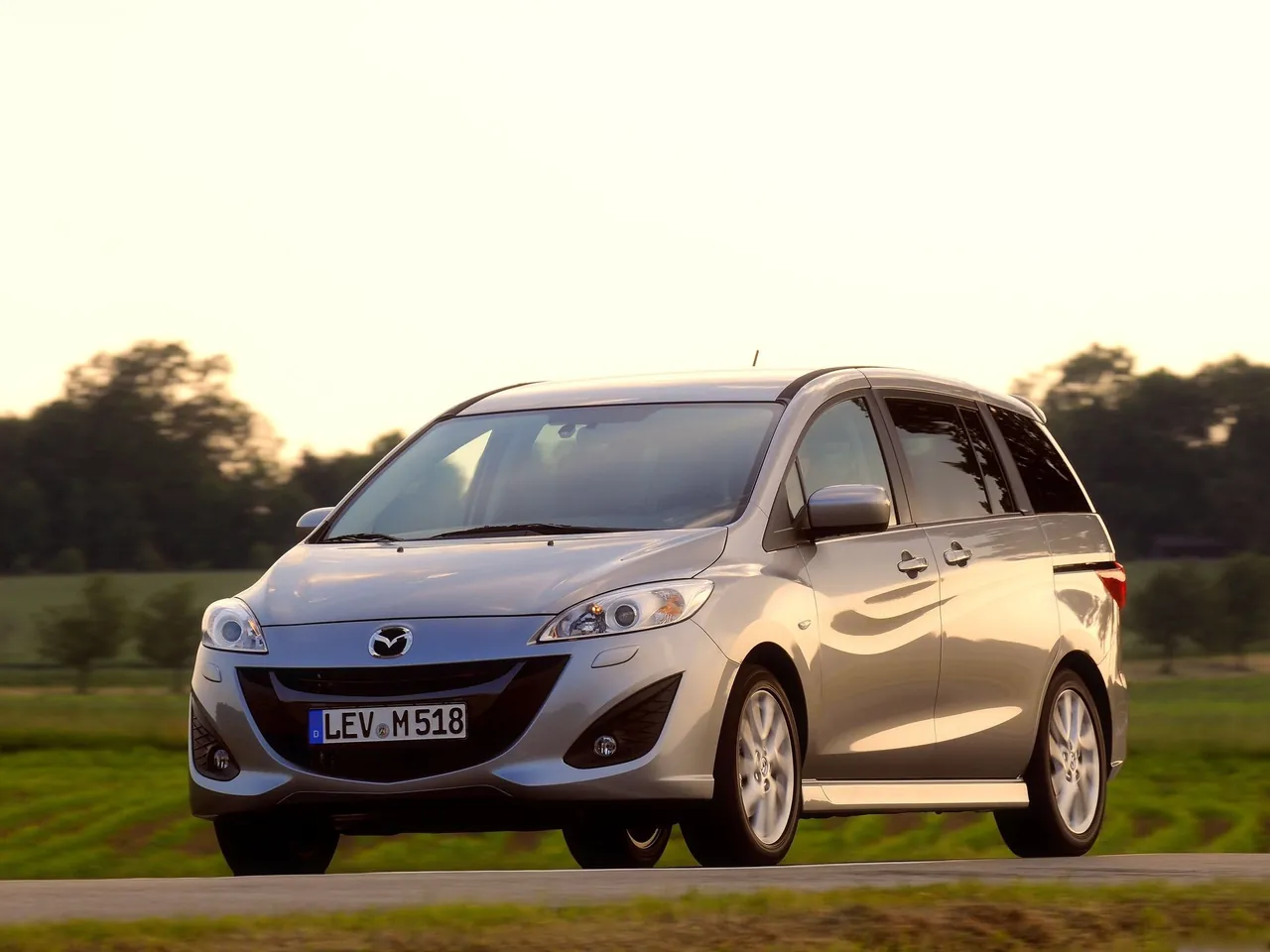 Mazda 5 (2011)