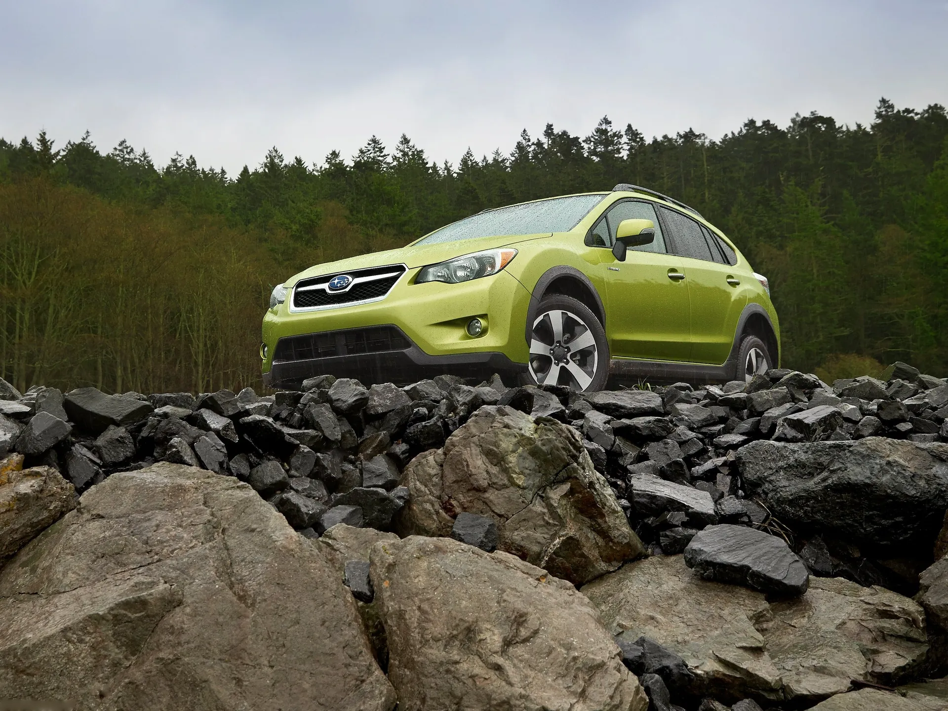 Subaru XV Crosstrek Hybrid (2014)